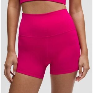 Lululemon Align High-Rise shorts. 4” color passionate.
Size 2